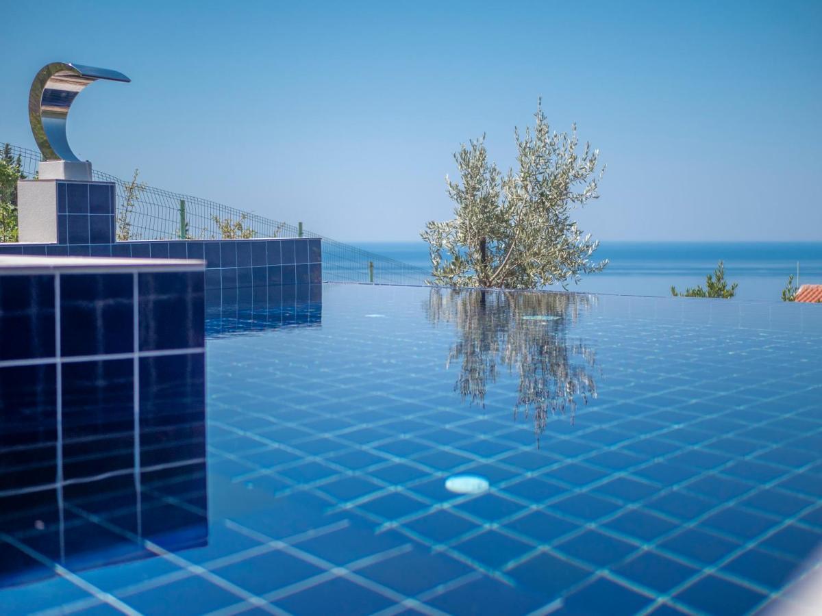 Harmonia Bungalows & Pool Sveti Stefan Exteriör bild