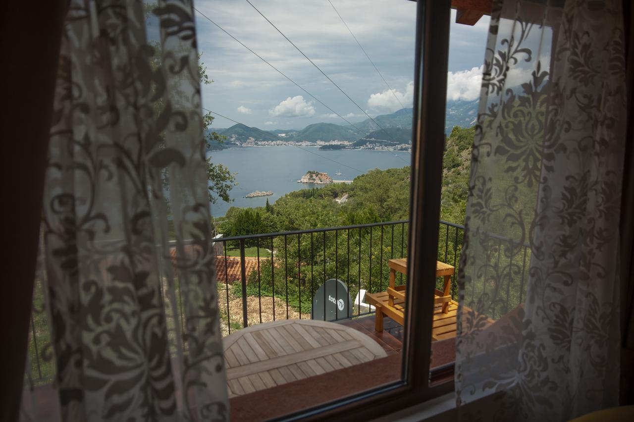 Harmonia Bungalows & Pool Sveti Stefan Exteriör bild